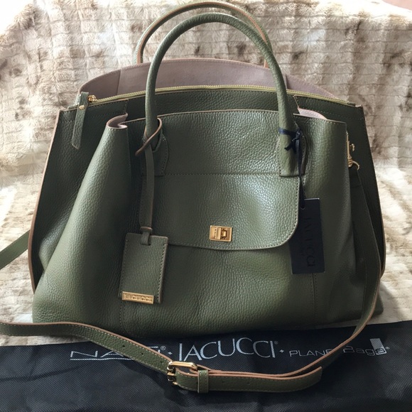 IACUCCI Handbags - 💕IACUCCI Genuine Leather Made in Italy 🇮🇹 Bag